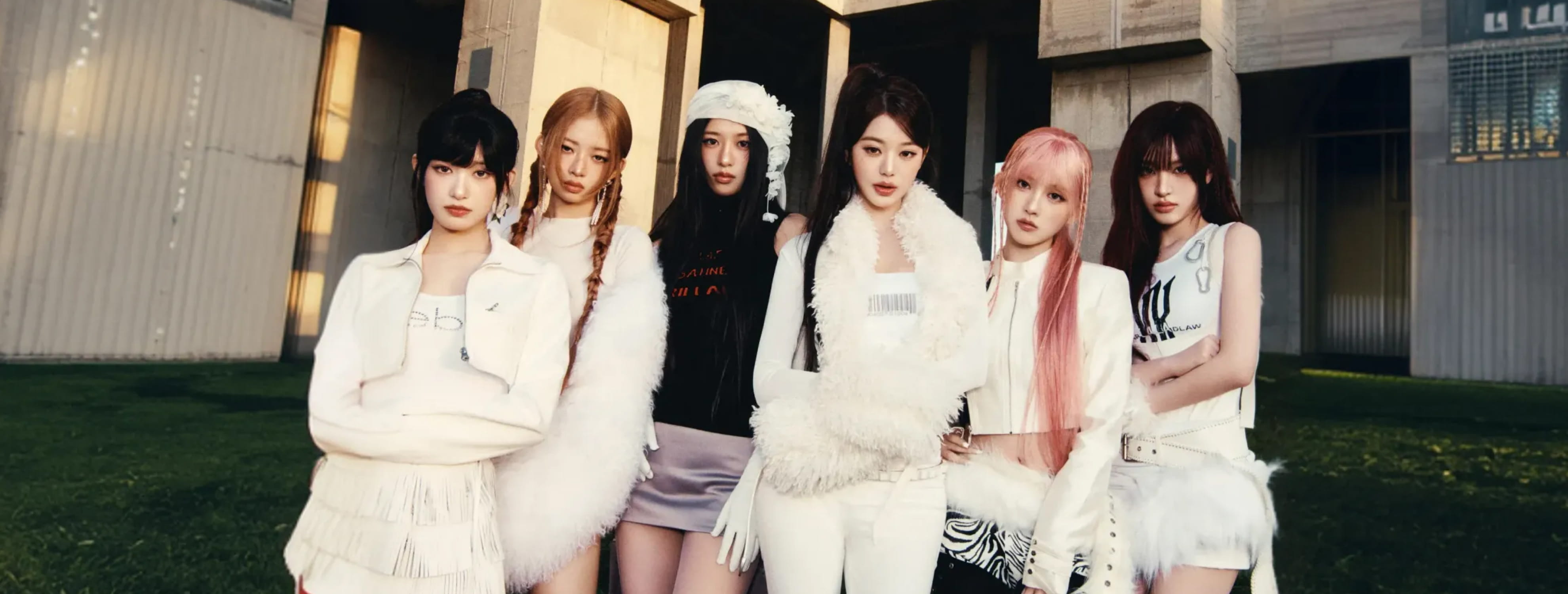 IVE COLLAB with EVERLAND <ForEVER IVE> OFFICIAL MD 안내 - IVE Berriz