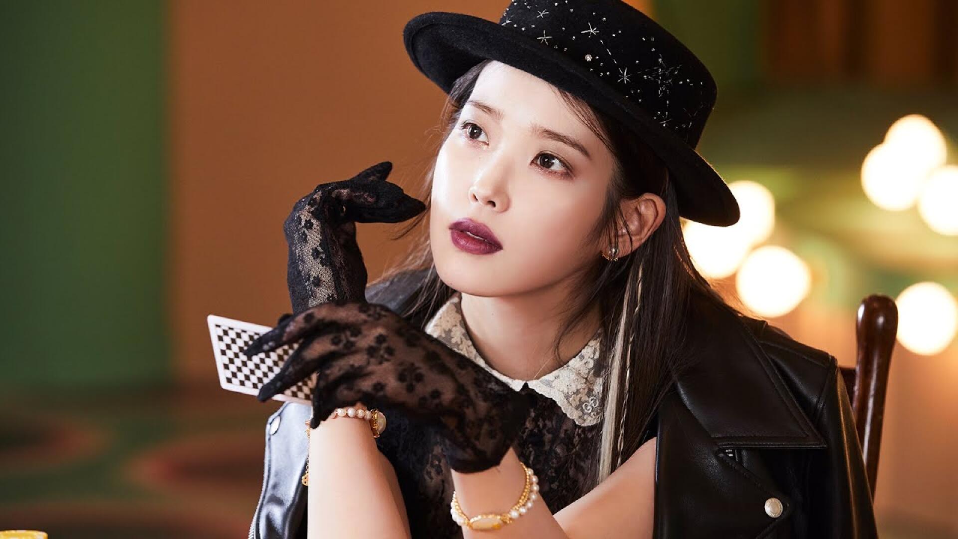 아이유(IU) : [BEHIND] 'Coin' MV Behind Film